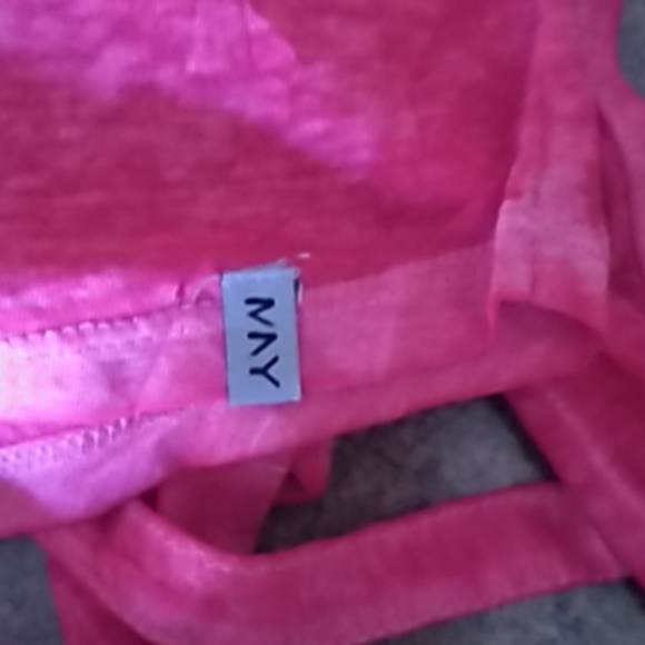 Woman - Picture 3 of 3